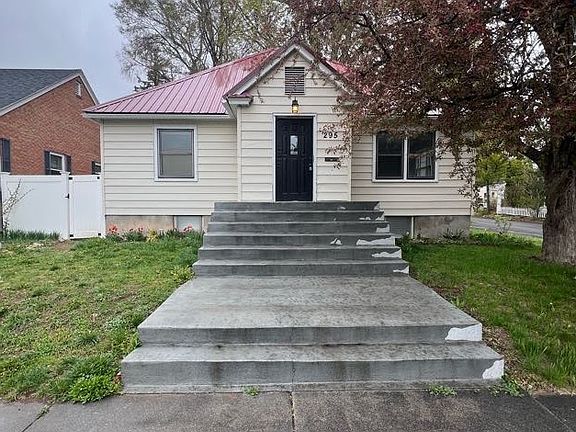 2nd image of 295 7th St #A