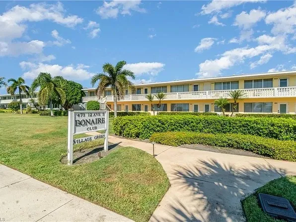 473 12th Ave S APT B4, Naples, FL 34102