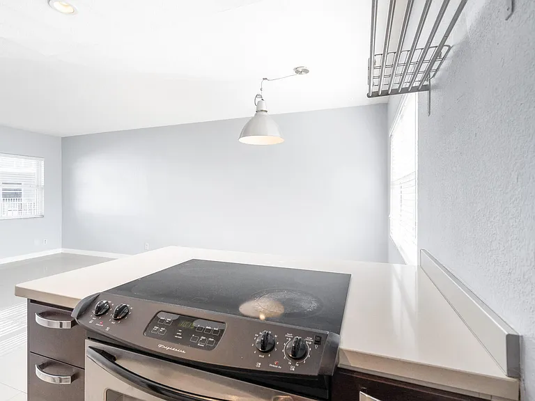416 NE 15th Ave #1 — Photo 12