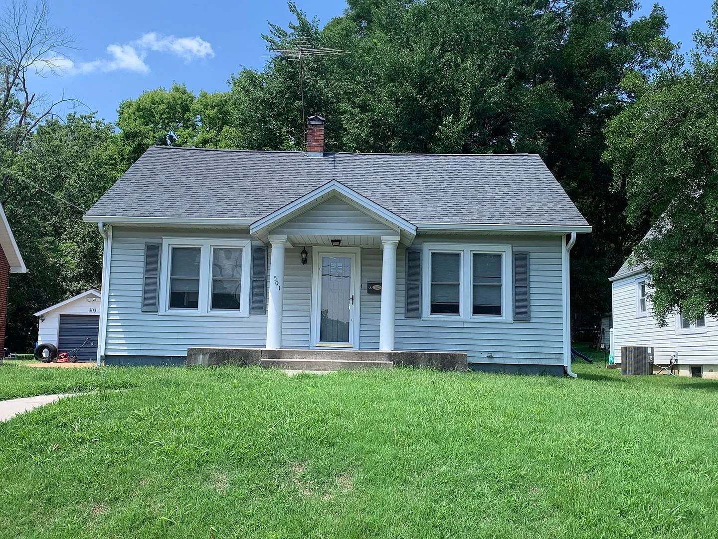 501 Hoover Street — Photo 1