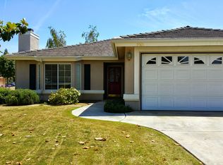 9601 Staffordshire Way, Bakersfield, CA 93312