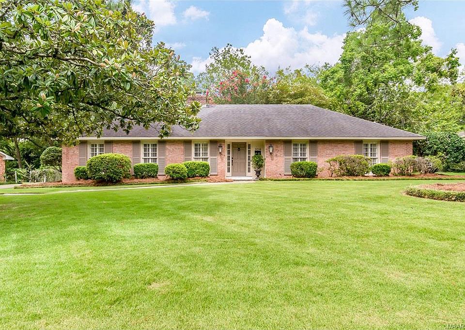 1st image of 3014 Hill Hedge Dr