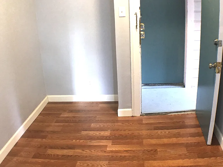 801 Page Ave #7 — Photo 11