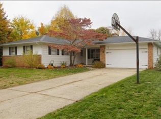 616 Sibley Ln, Marshall, MI