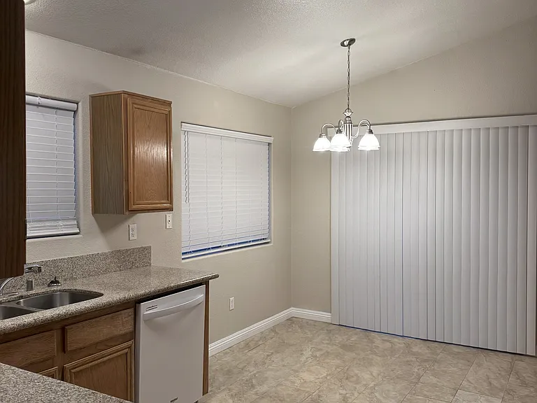 3711 Penedos Dr — Photo 5