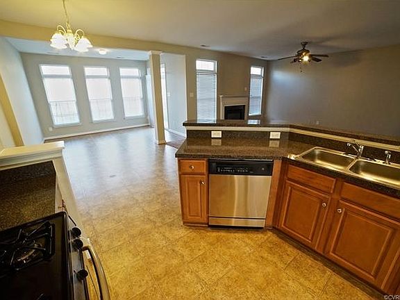 5th image of 4303 Meredith Creek Dr #4303