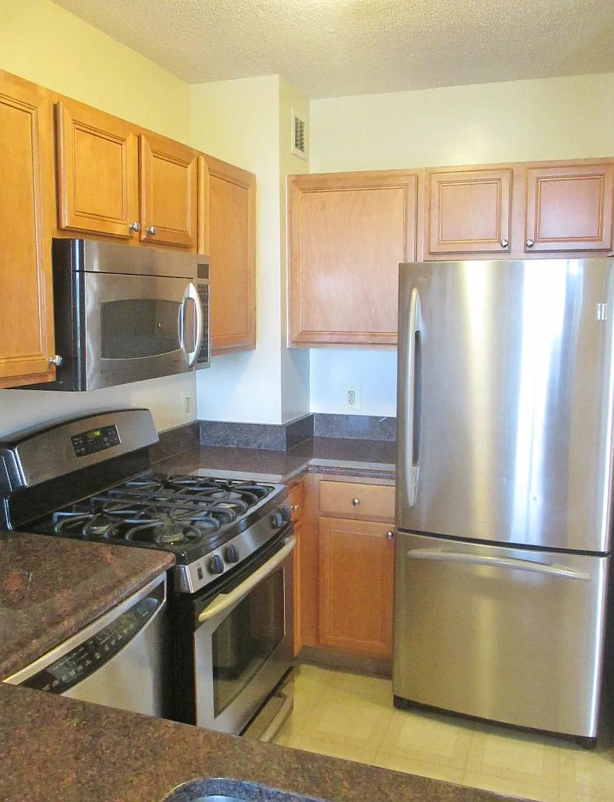 1 bed, 615 sqft, $1,850 — Photo 4