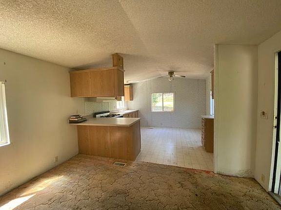5th image of 24111 Avenue 324