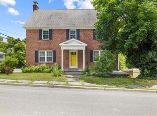 34 Cliff St, Beacon, NY 12508