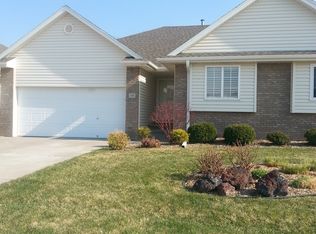 17127 Joanne Dr, Omaha, NE 68136