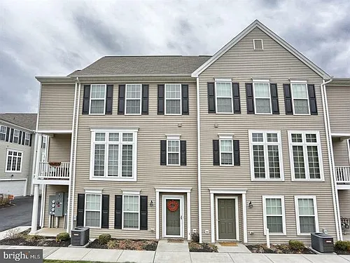 3013 Meridian Cmns Photo 1