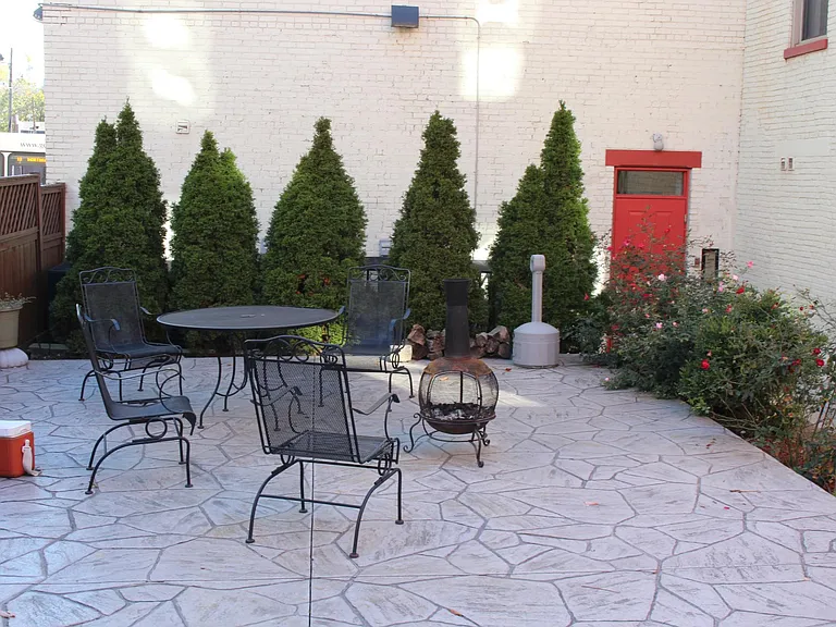 1606 Main St #1 — Photo 13