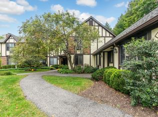 28 Manville Ln APT 4, Pleasantville, NY 10570