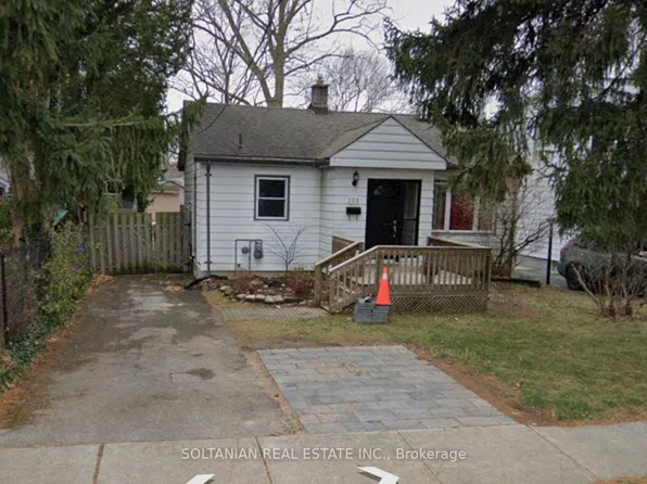 123 Barker St, London, ON N5Y 1X9