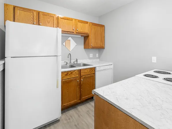 715 Allison Ave APT 3, Manhattan, KS 66502