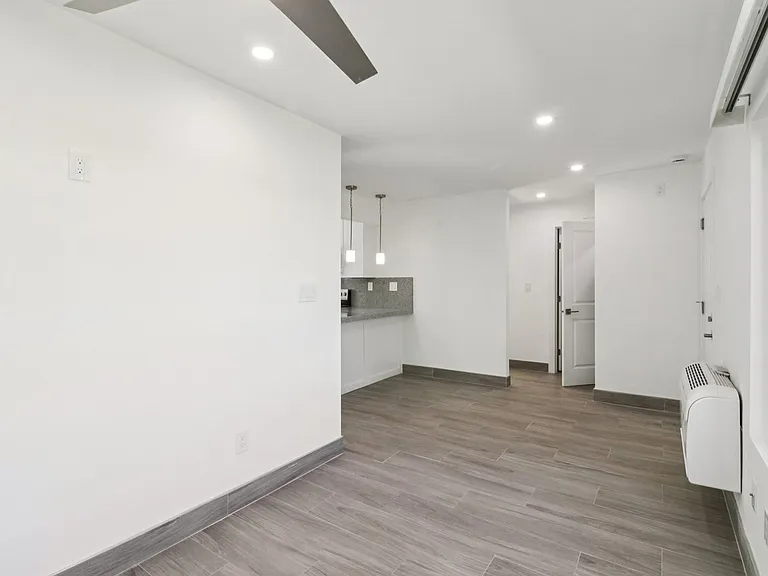 181 Ballantyne St — Photo 12