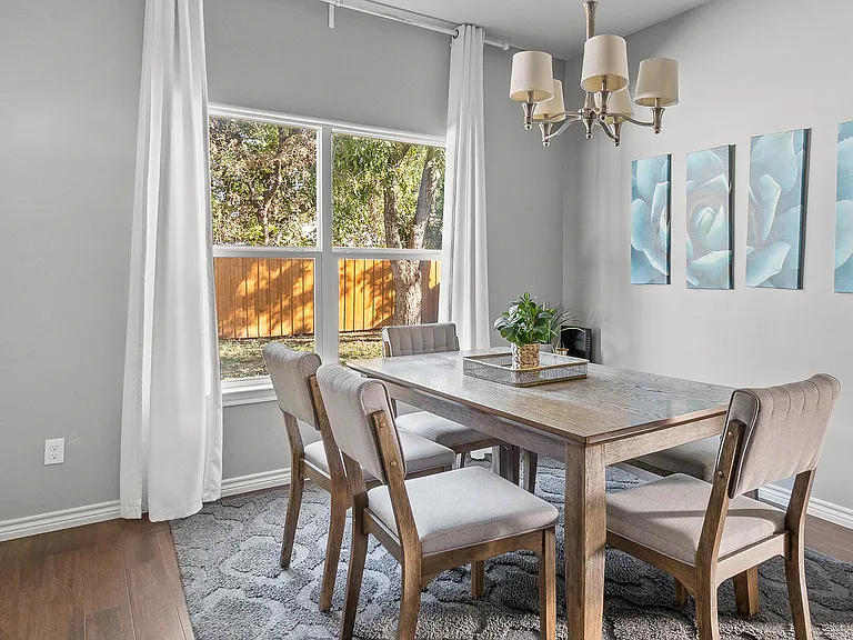 2447 Wilton Ave — Photo 24