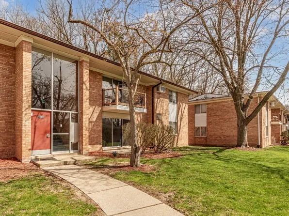 1245 Island Dr APT 204, Ann Arbor, MI 48105