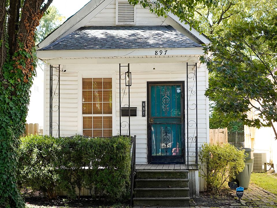 1st image of 897 Blythe St