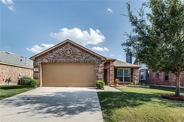 1st image of 1008 Lake Hollow Dr