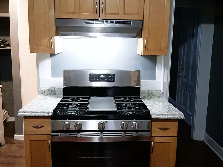 23 Woodward St #2 — Photo 2
