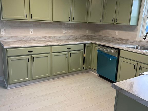 3rd image of 7497 N Barry Rd
