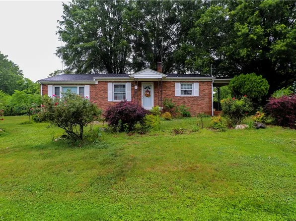 200 Forest St, Stoneville, NC 27048