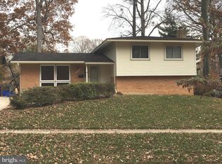 13901 Congress Dr, Rockville, MD 20853