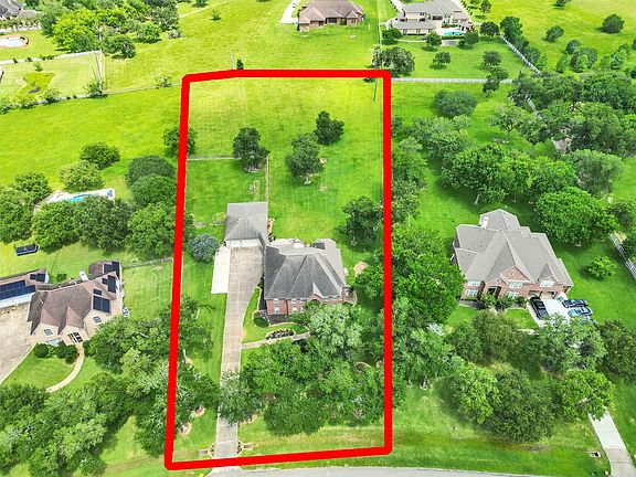 4th image of 7119 Rustling Oaks Dr