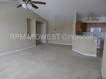 2nd image of 820 Southmeadow Cir Unit 305