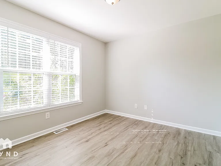 50 Sapphire Ct — Photo 13