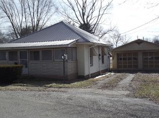 414 W 6th St, Georgetown, IL 61846