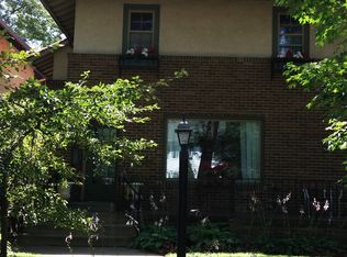 2194 Princeton Ave, Saint Paul, MN 55105