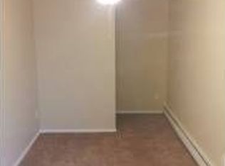 1316 Sunfield St APT 2, Sun Prairie, WI 53590