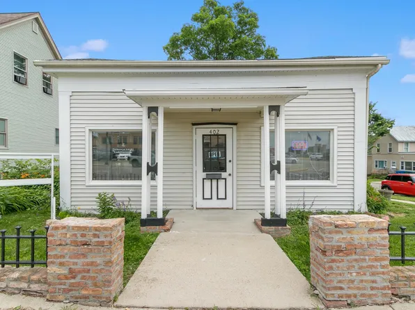 402 Ash St, Baraboo, WI 53913