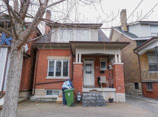 152 Sellers Ave, Toronto, ON M6E 3V2