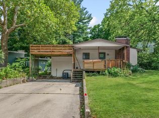 302 Flora Dr, Champaign, IL 61821