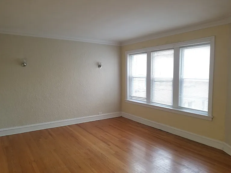 2753 W Arthur Ave #3 — Photo 10