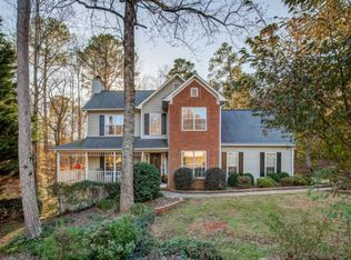 1070 Thornwood Ln, Dacula, GA 30019
