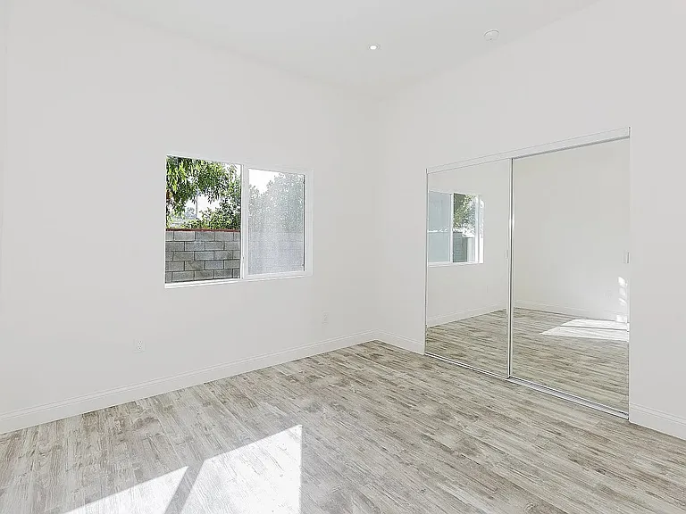 9958 Marklein Ave — Photo 11