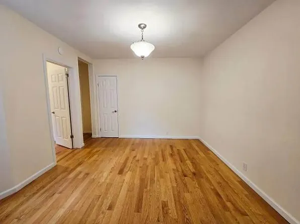 666 39th Street image 6 of 16