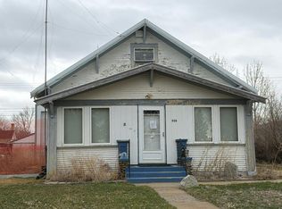 606 Garfield Ave S, Terry, MT 59349