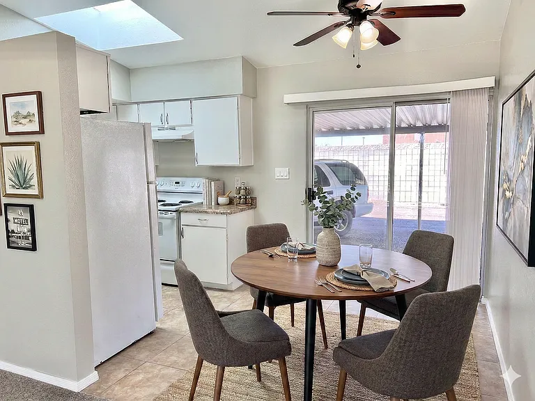 2502 N 46th St #6 — Photo 3