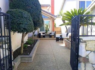 11269 Gardiners Ct, Cypress, CA 90630