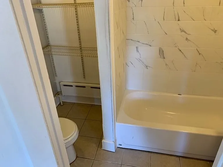 112 E Mount Airy Ave — Photo 8