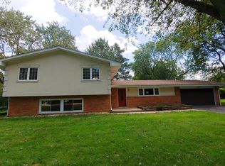 5 Coldren Dr, Prospect Heights, IL 60070