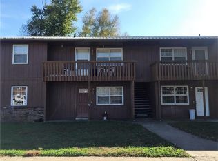 1603 Azalea Cir APT A, Springdale, AR 72764