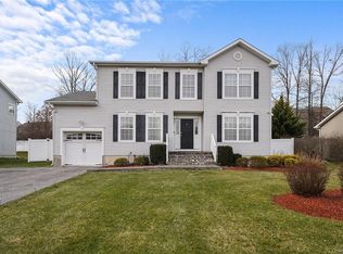 42 Hibbing Way, Newburgh, NY 12550