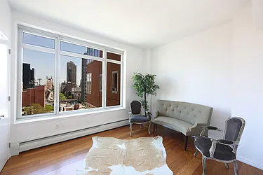 Rented by Manhattan Skyline