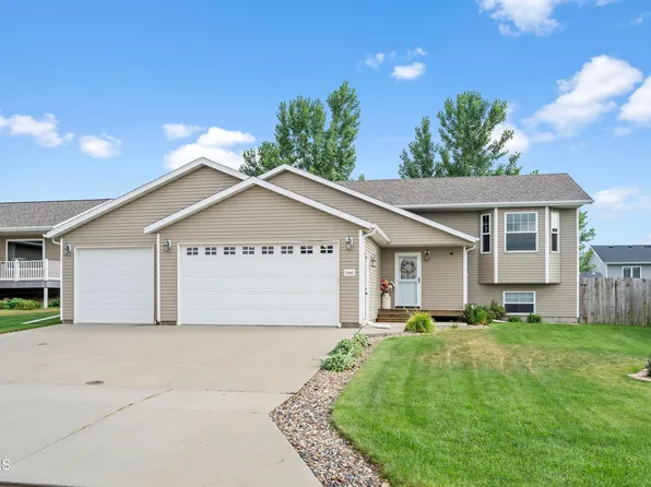 5945 28th Ave SE, Lincoln, ND 58504